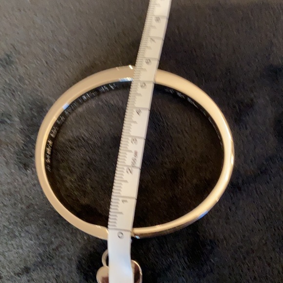 Brighton , my flat in London hinged bangle , NWOT - Picture 7 of 8